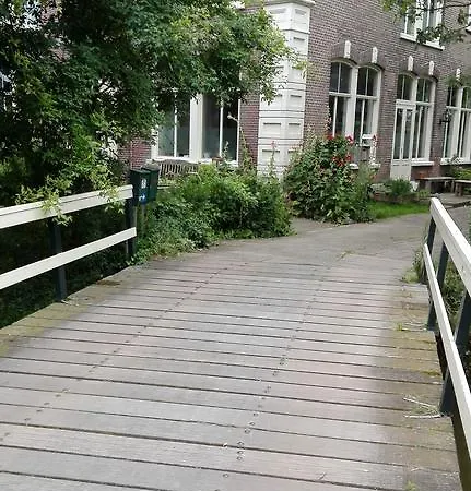 De Roze Klaproos Nocleg ze śniadaniem Barsingerhorn